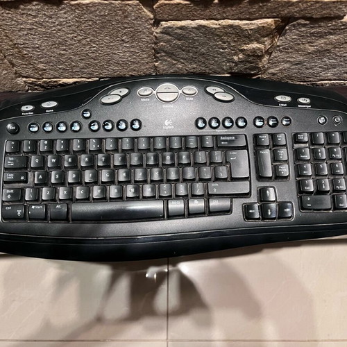 Complete computer-printer set like new with Dell 17" monitor