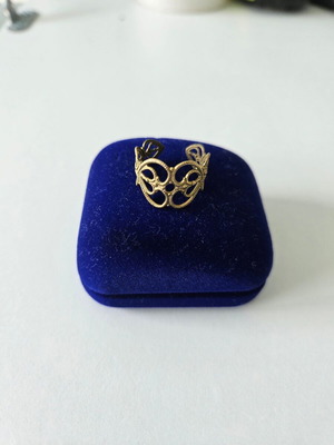 Vintage ring like new, handmade, gold color, adjustable