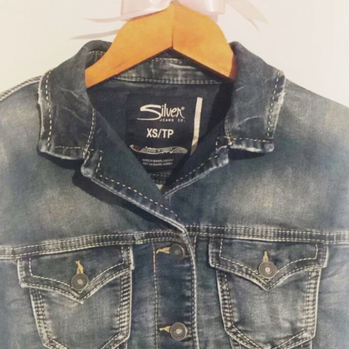 Silver Jeans denim jacket XS like new, blue