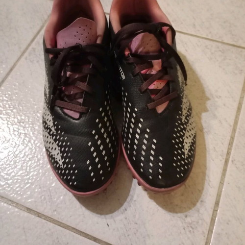 Adidas football shoes used size 41.5 authentic