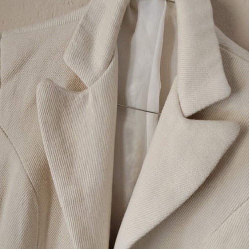 Italian beige coat like new, premium blend fabric