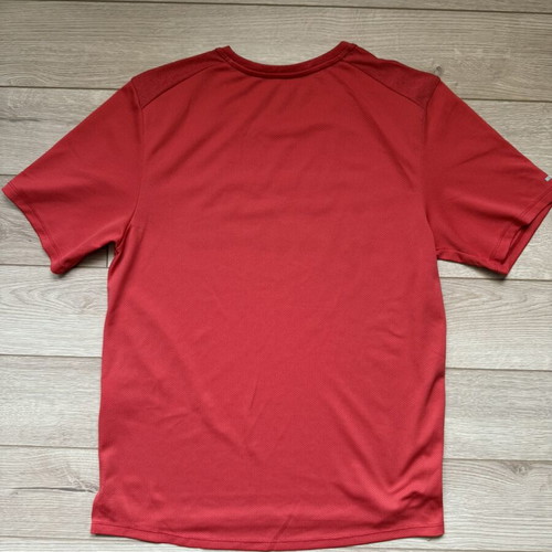 Nike Dri-FIT Wild Run Keep The Lights On T-Shirt, size S, red