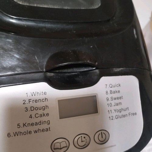 United bread maker BM 5127 like new