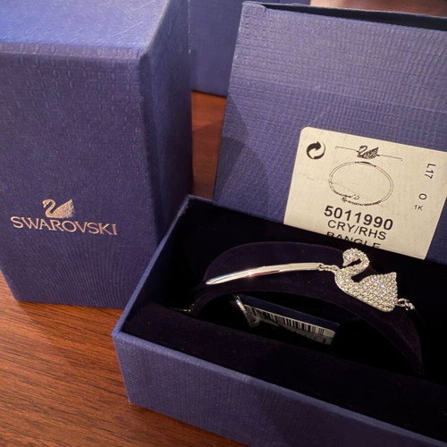 Swarovski Crystal Swan Bangle New, Rhodium Plated, Adjustable Chain