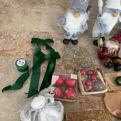 Christmas items used, all together