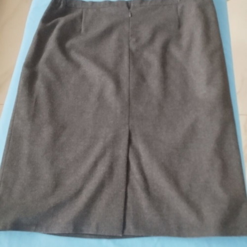 Vintage Greek Collection Women's Skirt like new, grey anthracite