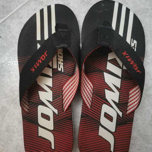Jomix flip flops like new, size 41, black and white
