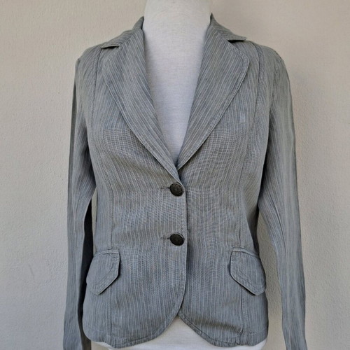 Sisley suit XL like new, jacket and skirt, gray