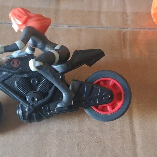 Vehicle set used, one airplane propeller broken