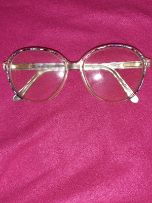 vision goggles frame in excellent condition