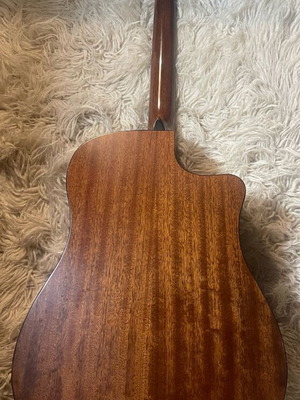 Fender electroacoustic guitar left-handed used