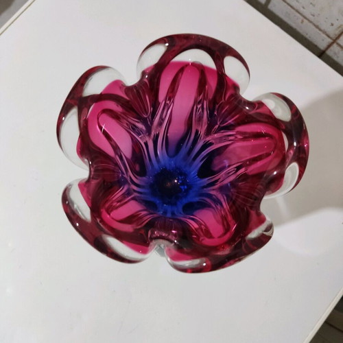 Bohemia Vase like new, Murano style iceglass design
