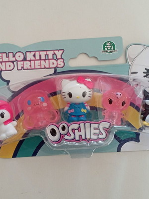 Hello Kitty figures 5cm set of 5 new