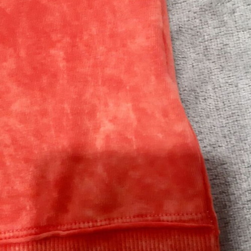 VCM Tshirt with hood fancy red M/L like new