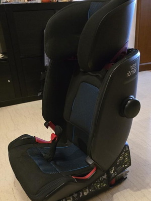 Britax Römer Advansafix IV R BR car seat like new, Cool Flow Blue
