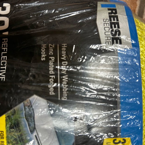 Reflective Reese Tow Strap 9.14 Meters New Heavy Duty with Hooks