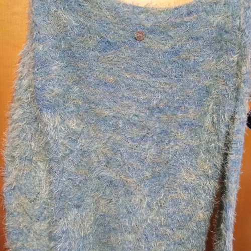 Fuzzy blouse new, especially warm