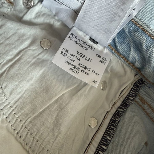 Levi's Low Pitch Straight Jeans, women's, size 29
