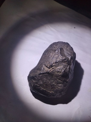 Chondrite Meteorite new, 6 cm, 244 g, CaMg (SiO3)2