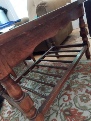 Wooden coffee table like new 80x44x44 cm