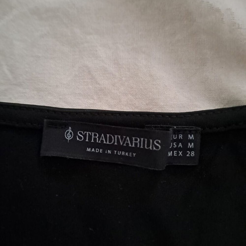 Stradivarius bodysuit with silver ring like new, size M