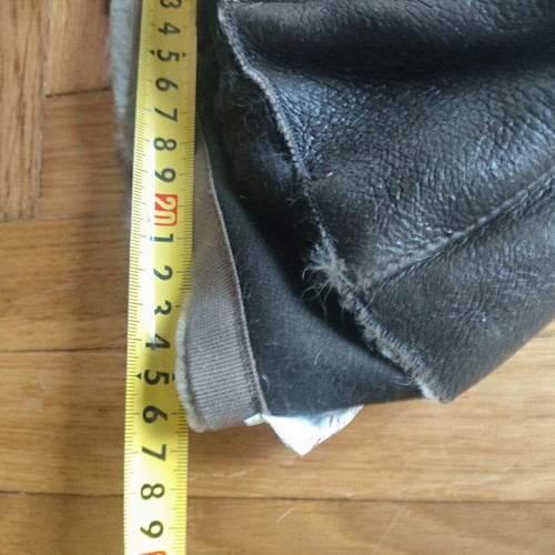 Leather women's hat with fur, size S