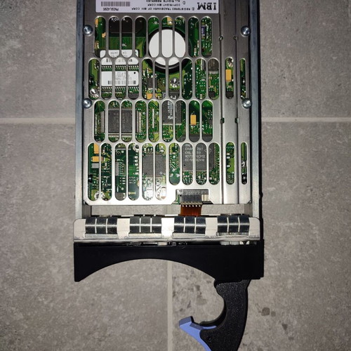 IBM 7133 D40 Storage Enclosure with 16 x IBM SSA 18.2GB and SSA Controller used