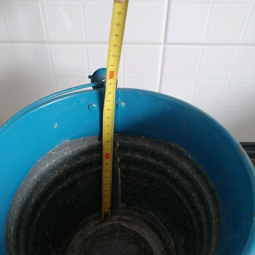 Metal bucket like new, blue island style color