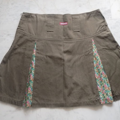 Cargo skirt like new, pink and green, size M