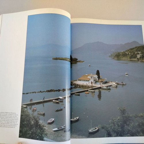 Book Greece - A Photographic Journey used, R. Matthews, English