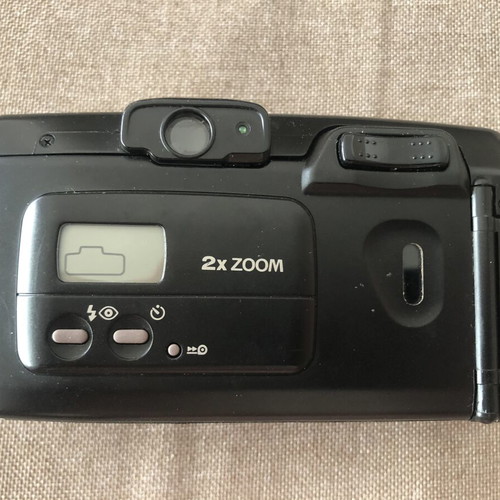 Canon Zoom 70F film camera