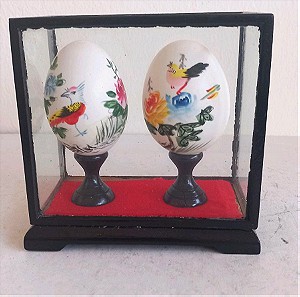 Ζωγραφική σε αυγά μέσα σε βιτρίνα 12Χ10Χ6