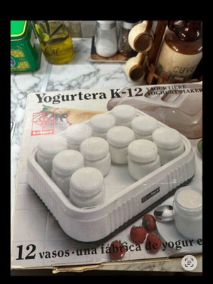 Yogurt maker brand new in box