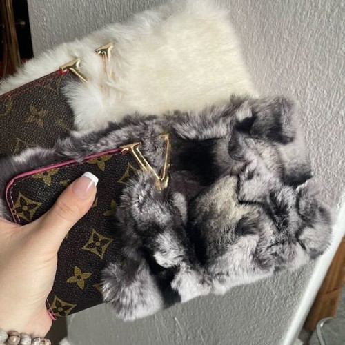 Wallet with real rabbit fur like new, hand-held, red and pink