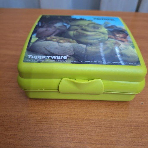 Tupperware δοχείο φαγητού Shrek με 3D lenticular σχέδιο σαν καινούργιο