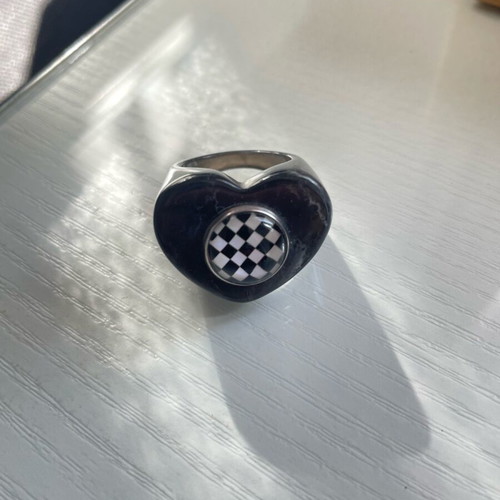 BlackCurrentPop ring new, black heart with checkerboard design