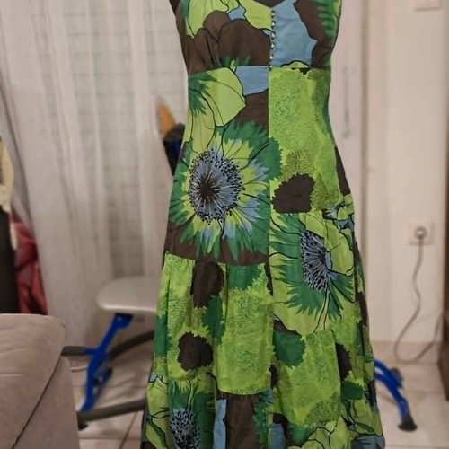 Monsoon dress size M, green floral embroidered