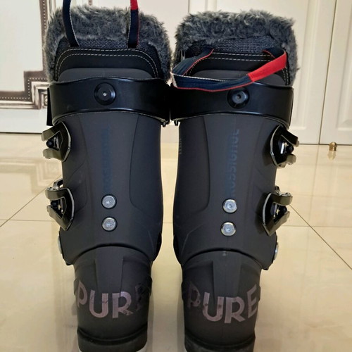 Rossignol Ski Boots Like New, Size 24-24.5 (38)