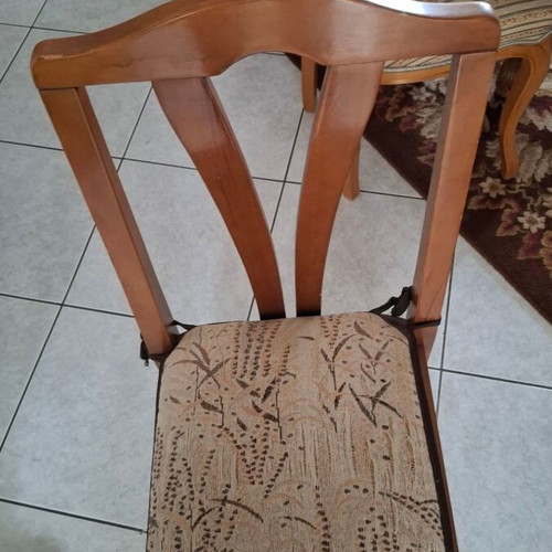 Wooden dining chairs used, set of 6 with upholstered seat