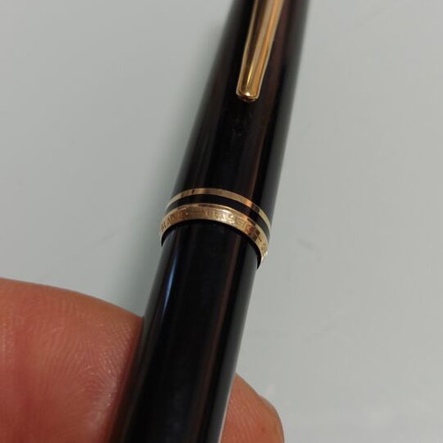 Mont Blanc Classic Series 1980 pen used, excellent condition with box
