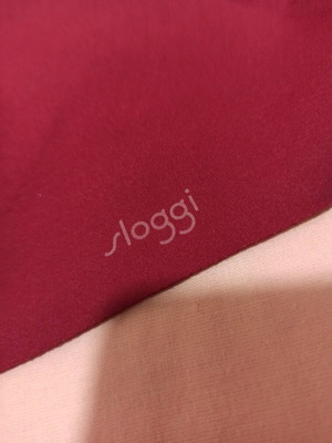 Sloggi Adapt Me bra burgundy like new, size Large, wireless