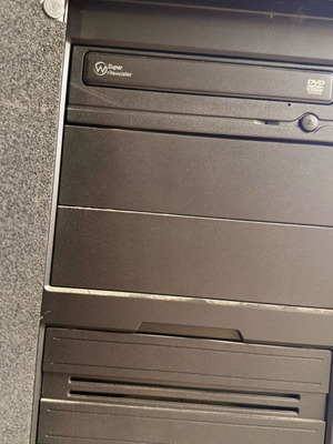 Gaming PC μεταχειρισμένο με Sapphire Nitro RX 590 8GB, i5-4460, 16GB RAM