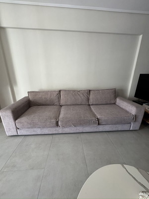 Three-seater sofa like new, 3m length and 98cm width