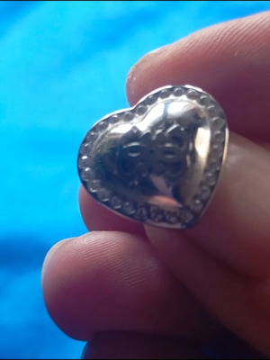 Guess earrings like new, stainless steel