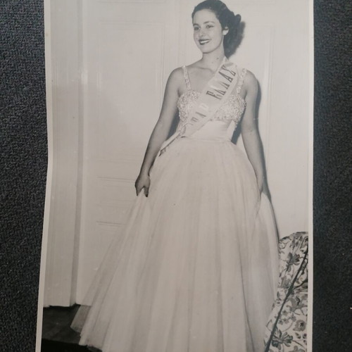 Photo of Greek Star Daisy Mavrakis 1952 used