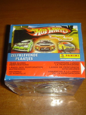 Panini Hot Wheels Mega Race κουτί με 50 φακελάκια αυτοκόλλητα καινούργιο