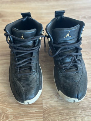 Air Jordan 13 Μαύρα δερμάτινα αθλητικά σαν καινούργια, μέγεθος 40