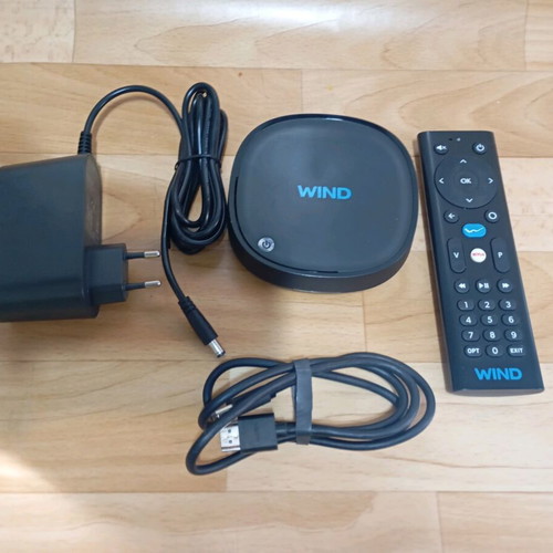 Wind Android TV box used in good working condition