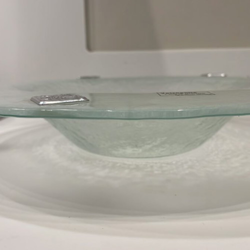 Vetropolis round deep serving platter like new with metal details