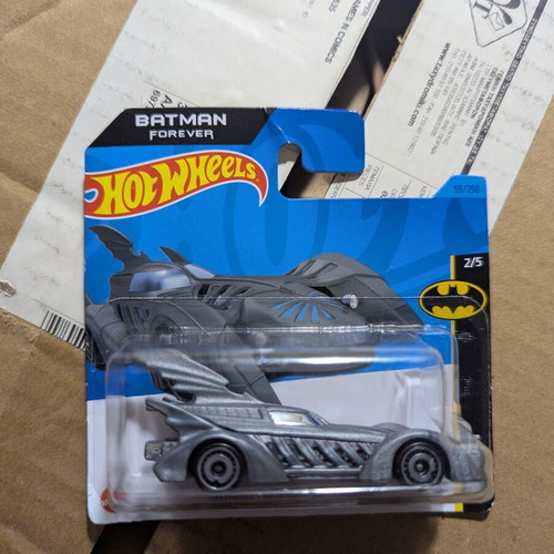 Hot Wheels Batman Forever Batmobile new, gray 55/250